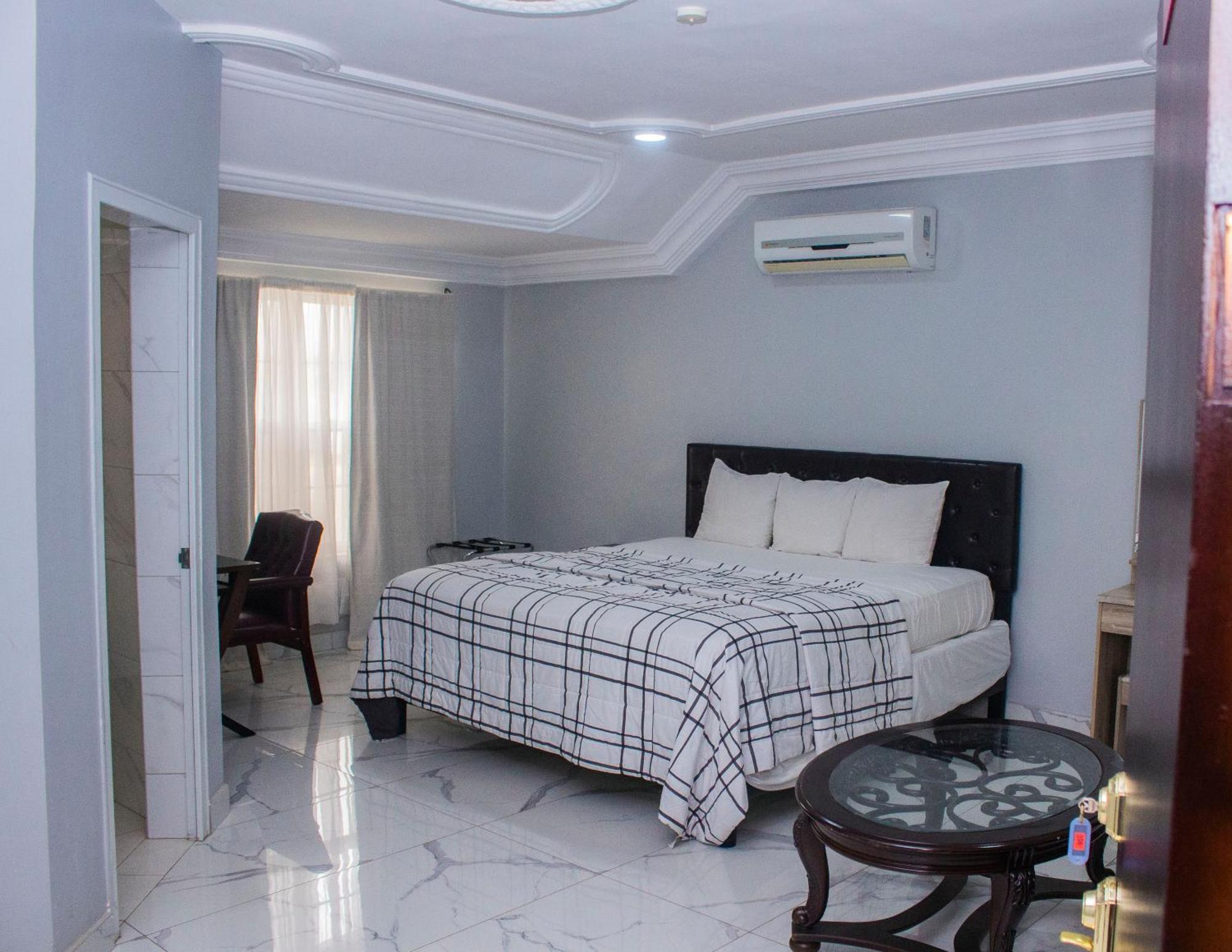 Adonai Hotel Tema Zewnętrze zdjęcie