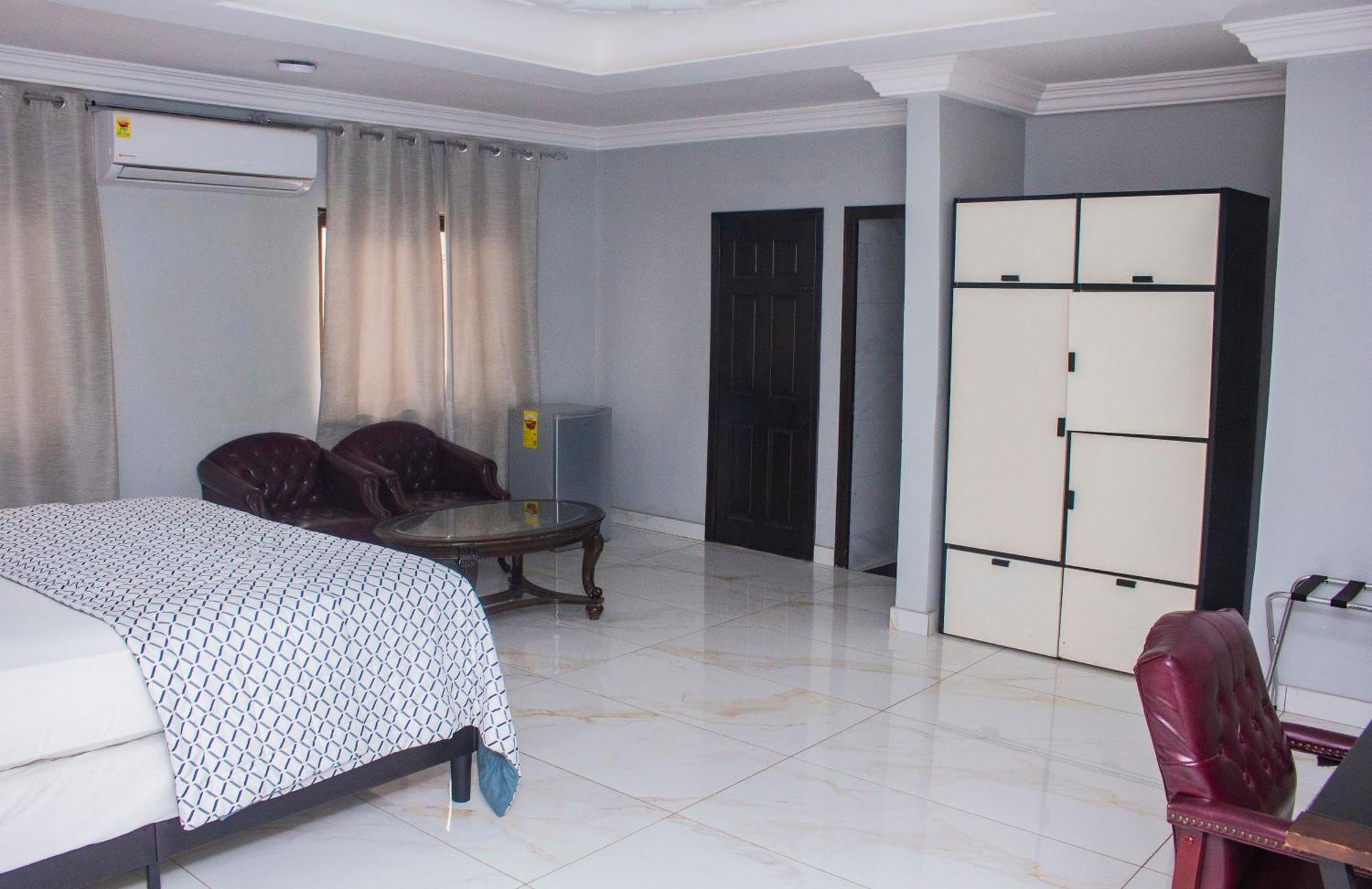 Adonai Hotel Tema Zewnętrze zdjęcie