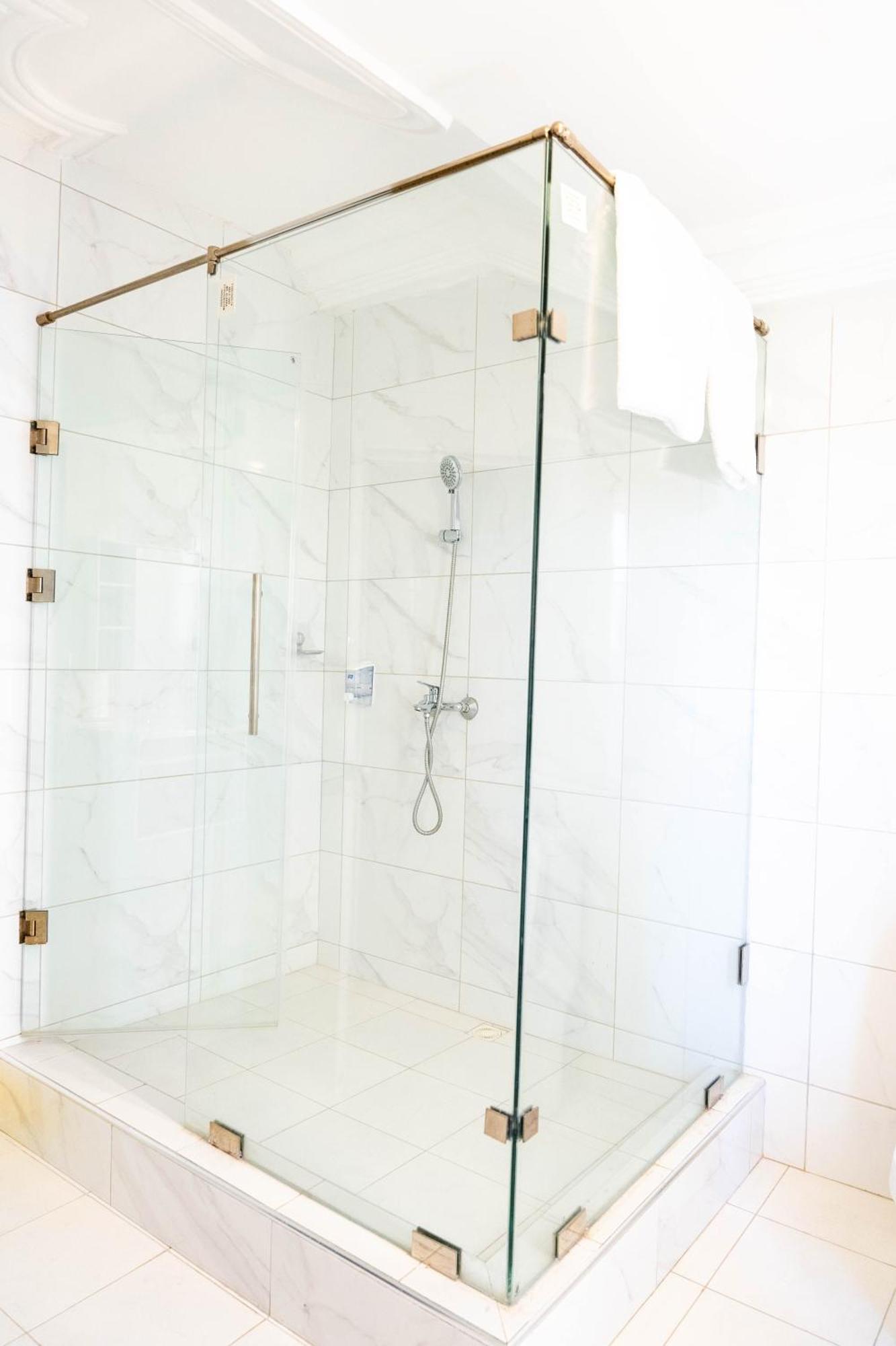 Adonai Hotel Tema Zewnętrze zdjęcie