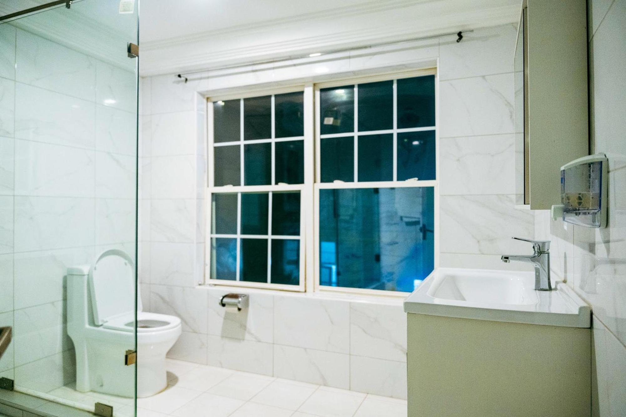 Adonai Hotel Tema Zewnętrze zdjęcie