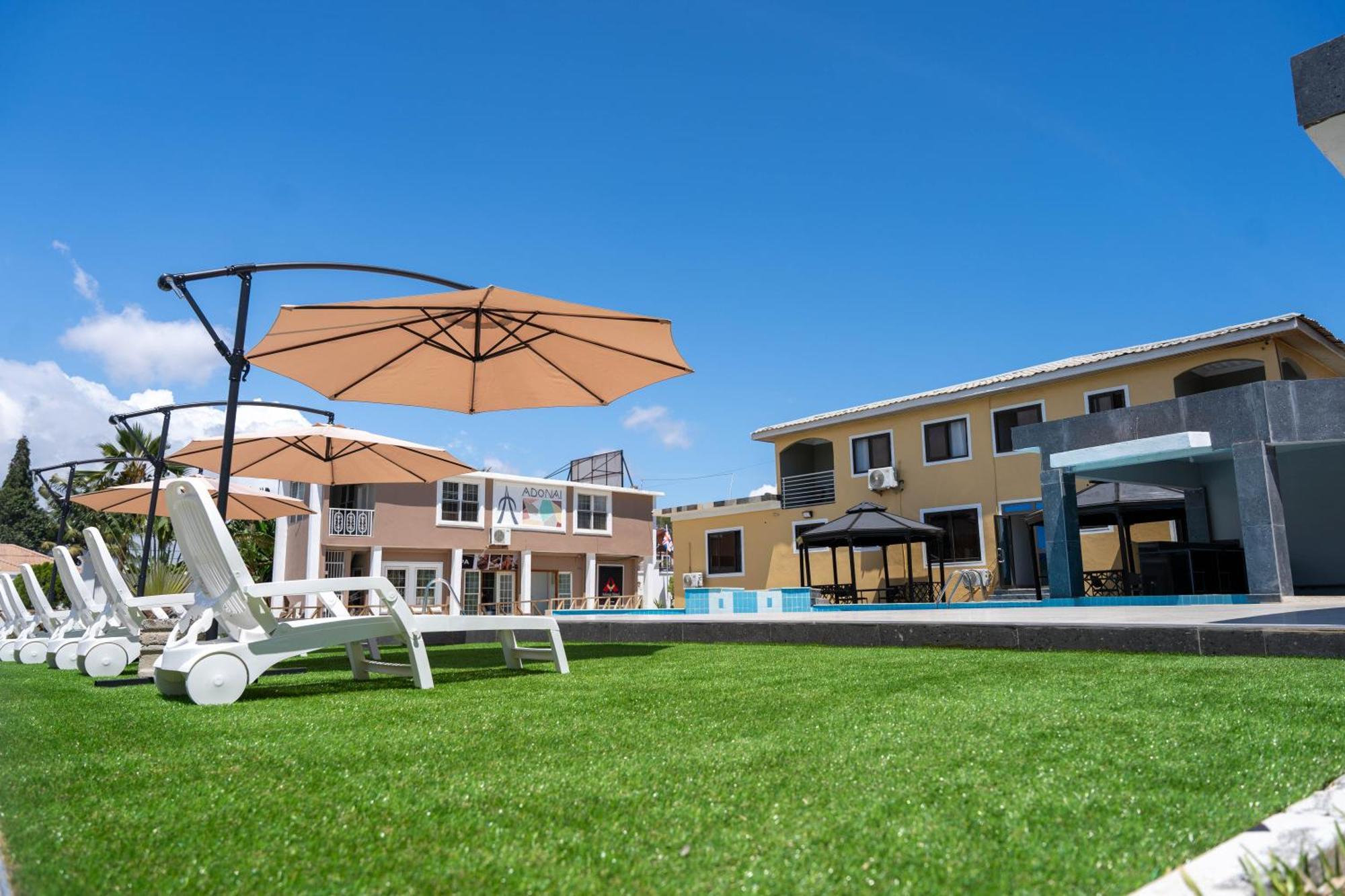 Adonai Hotel Tema Zewnętrze zdjęcie